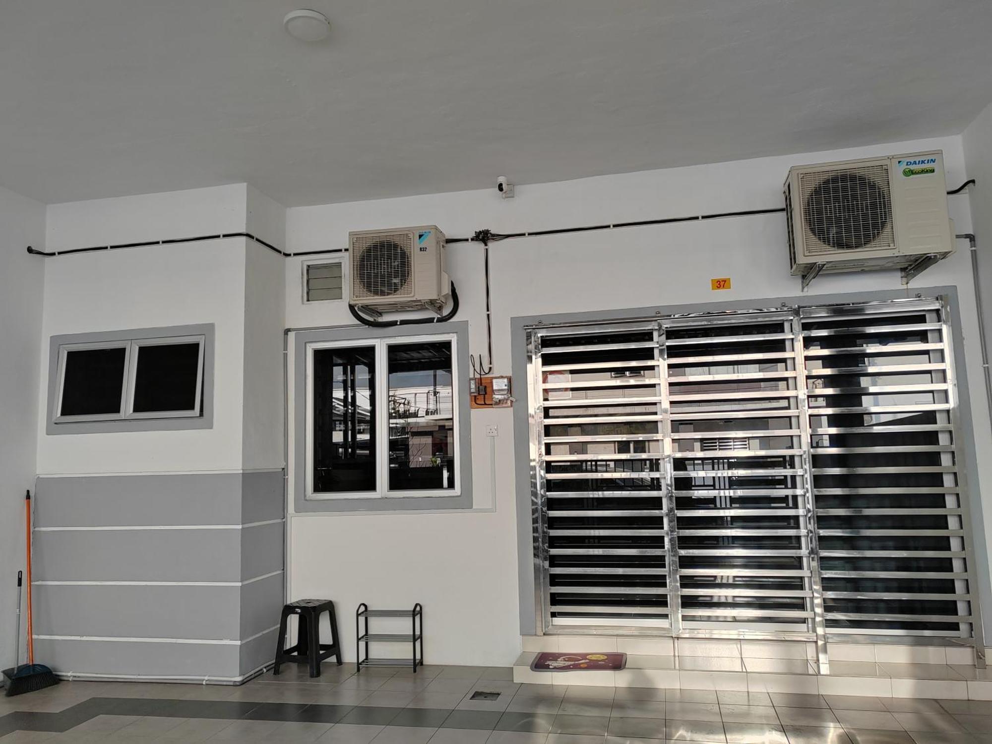 My Homestay Sitiawan - Astronaut Space House 8 Pax Exterior foto